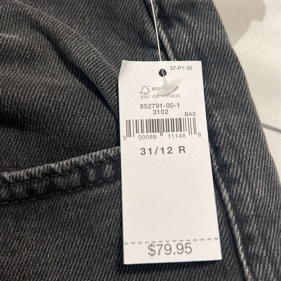 Sz 12 Gap 90s loose mid rise Jean NWT - Picture 3 of 4